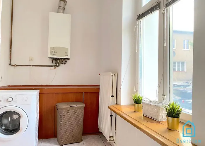 Square Room